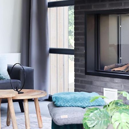 Delightful Luxury 2-Bedroom Holiday Home In Nature Otterlo Bagian luar foto